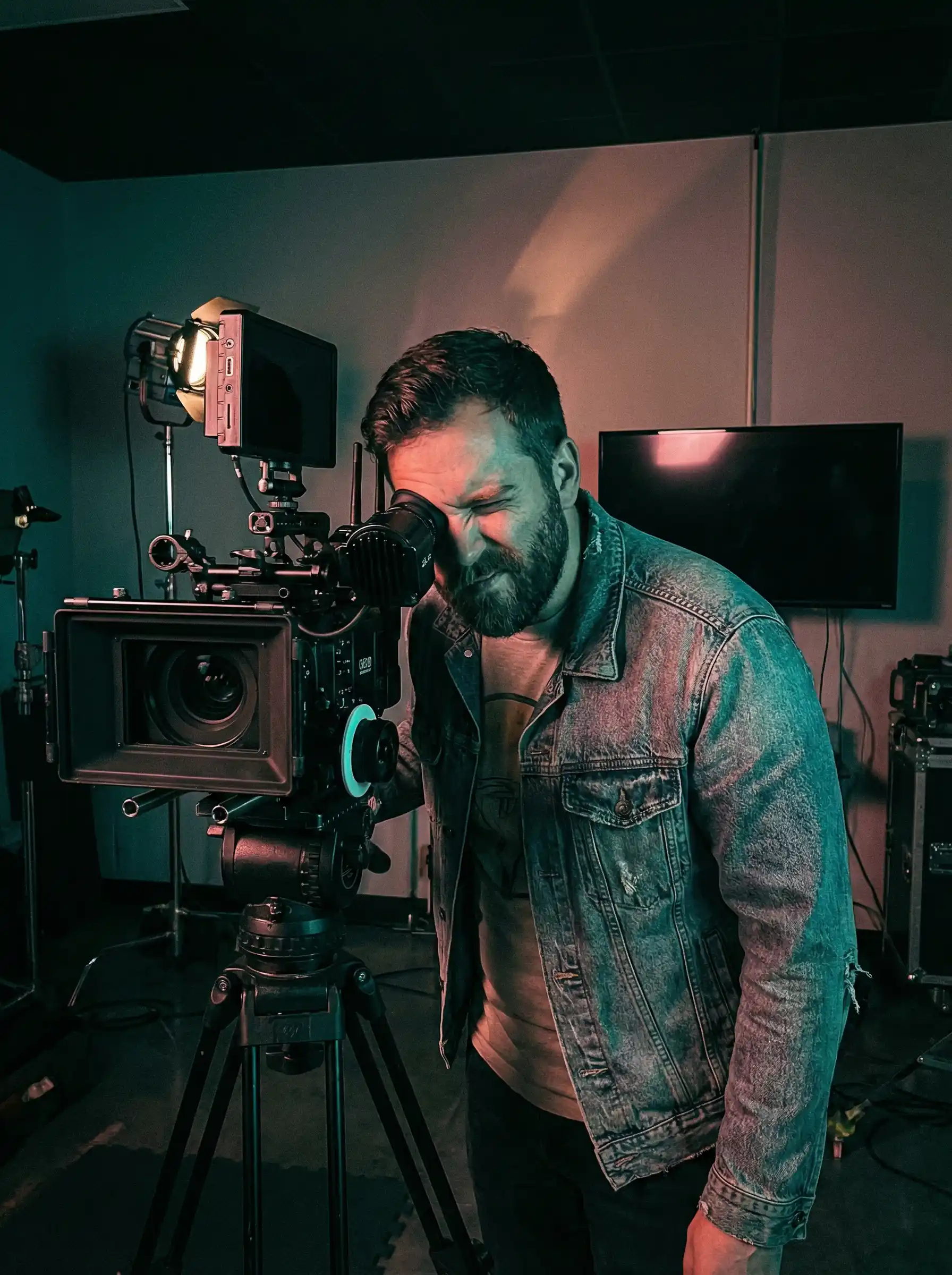 MV摄影师马克 - MV视觉志 推荐摄影指导